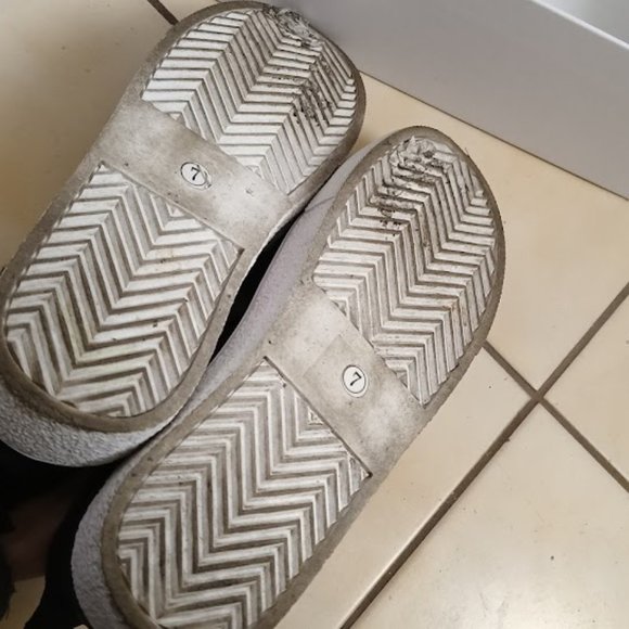 Code Life Black Shoes - Size 7 - Casual, Everyday Sneakers 🖤👟 - Picture 4 of 6